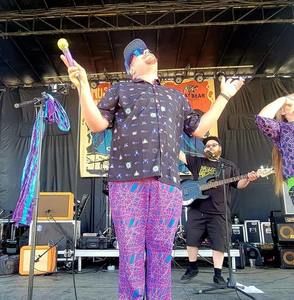 Meet your Posher, Eric